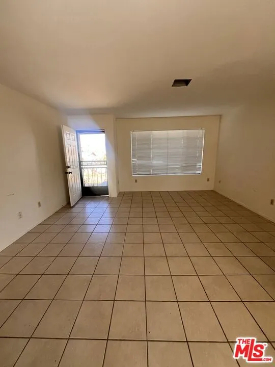 61627 Capilla Drive, Joshua Tree, California 92252 home-pic-4