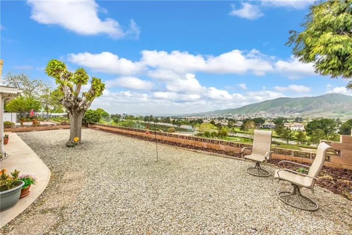 11934 Peach Tree Road, Yucaipa, California 92399