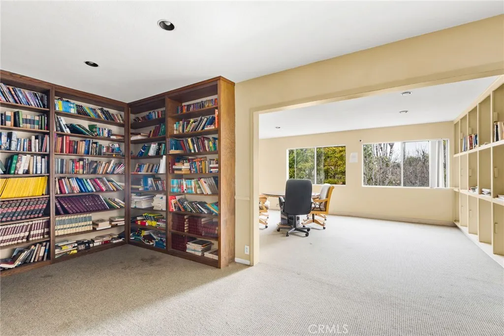400 N Acacia Avenue B12, Fullerton, California 92831 home-pic-22