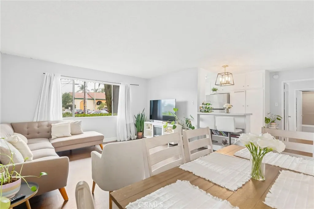 400 N Acacia Avenue B12, Fullerton, California 92831 home-pic-6