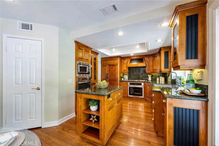 28155 Meadow Land Drive, Yorba Linda, California 92887
