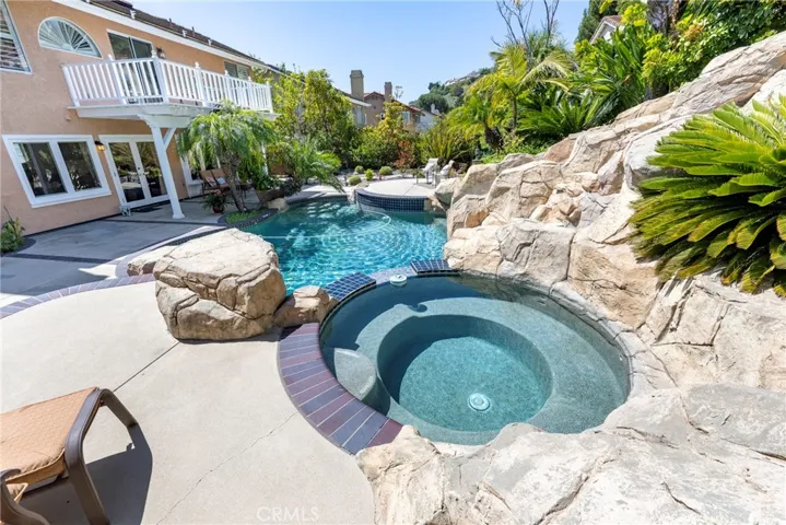 28155 Meadow Land Drive, Yorba Linda, California 92887