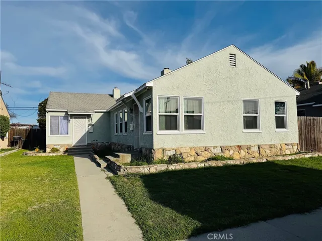 2310 Belmont Avenue, Long Beach, California 90815