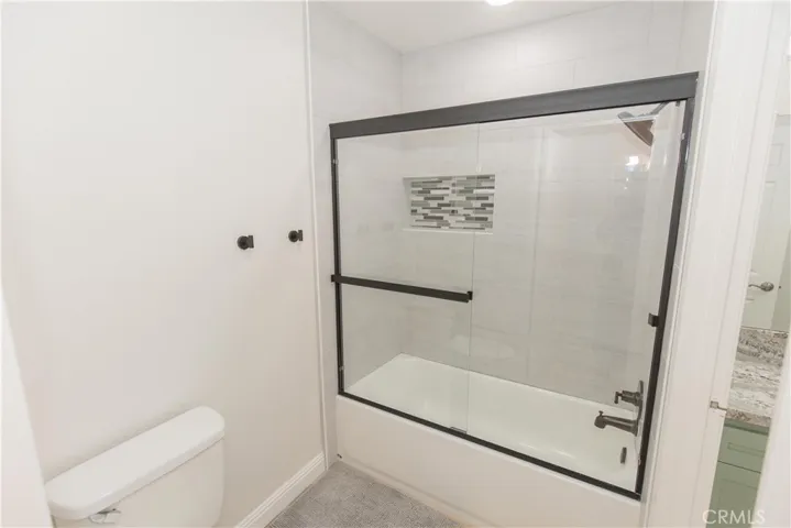 1472 Mayflower Way, Clovis, California 93612