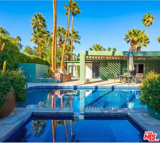 817 N Via Monte Vista, Palm Springs, California 92262