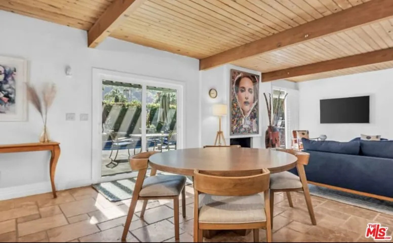 817 N Via Monte Vista, Palm Springs, California 92262