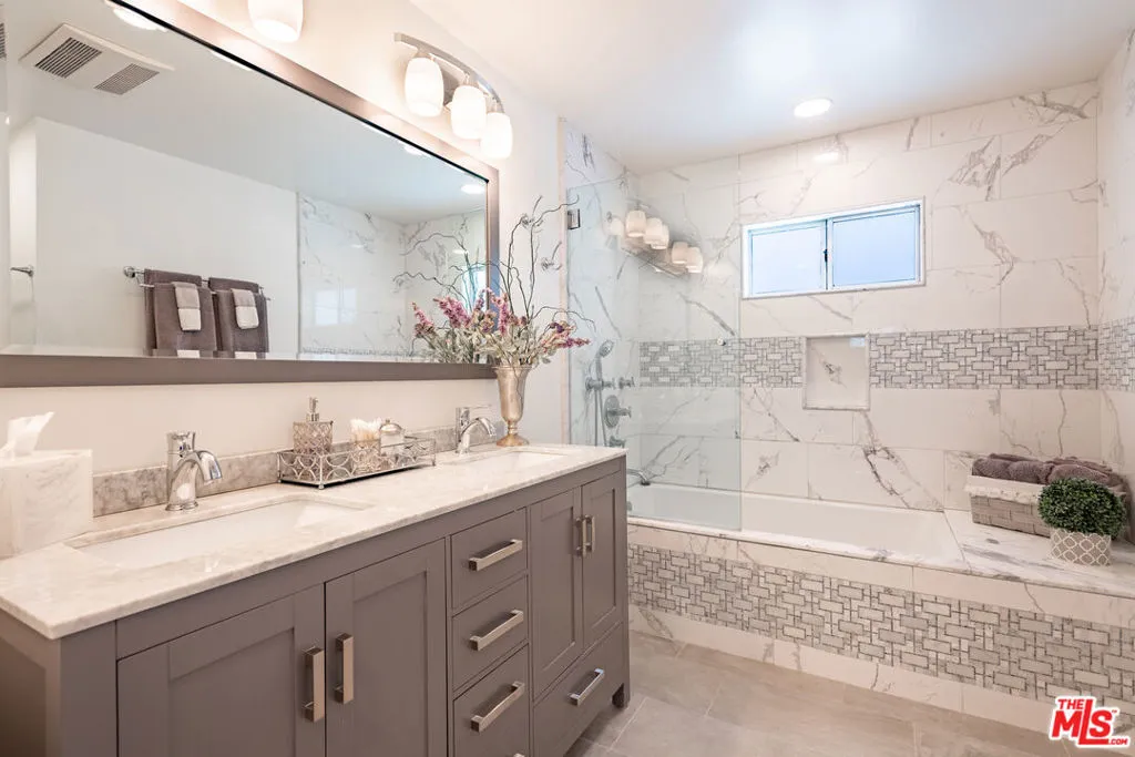 26004 Trana Circle, Calabasas, California 91302 home-pic-18