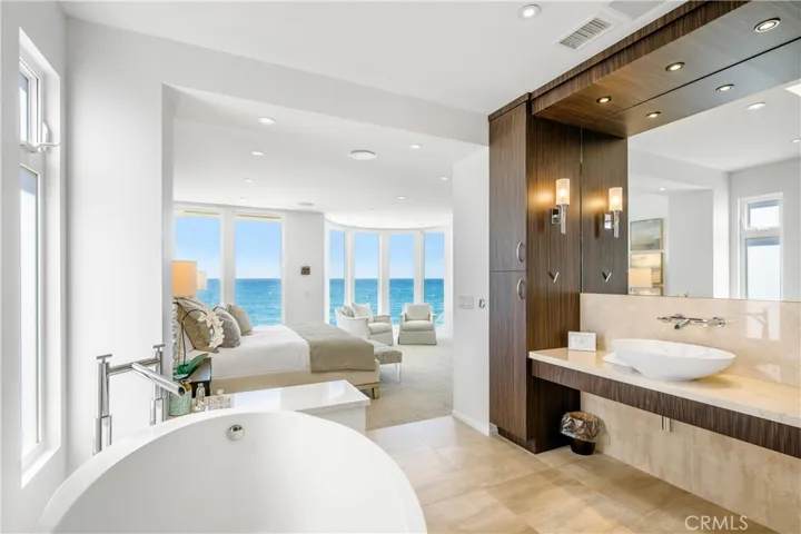 31091 Coast Highway, Laguna Beach, California 92651