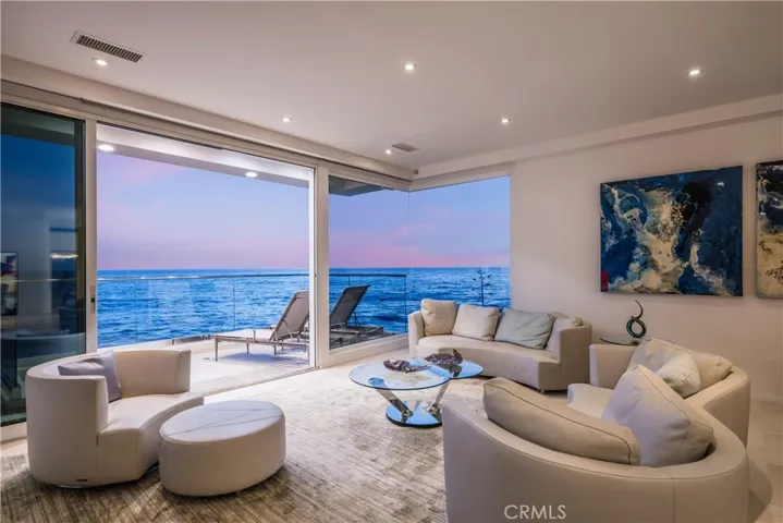 31091 Coast Highway, Laguna Beach, California 92651