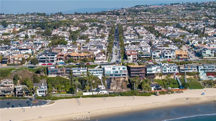 217 1/2 Marguerite Avenue, Corona Del Mar, California 92625