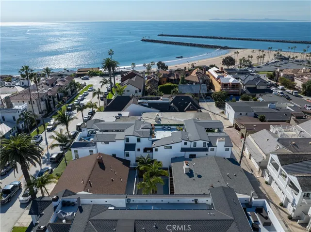 217 1/2 Marguerite Avenue, Corona Del Mar, California 92625