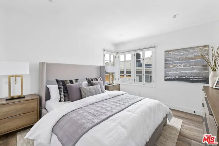 2702 Cardiff Avenue, Los Angeles, California 90034