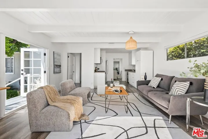 2702 Cardiff Avenue, Los Angeles, California 90034