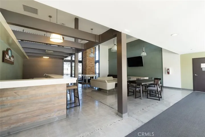 5585 E Pacific Coast Highway 244, Long Beach, California 90804
