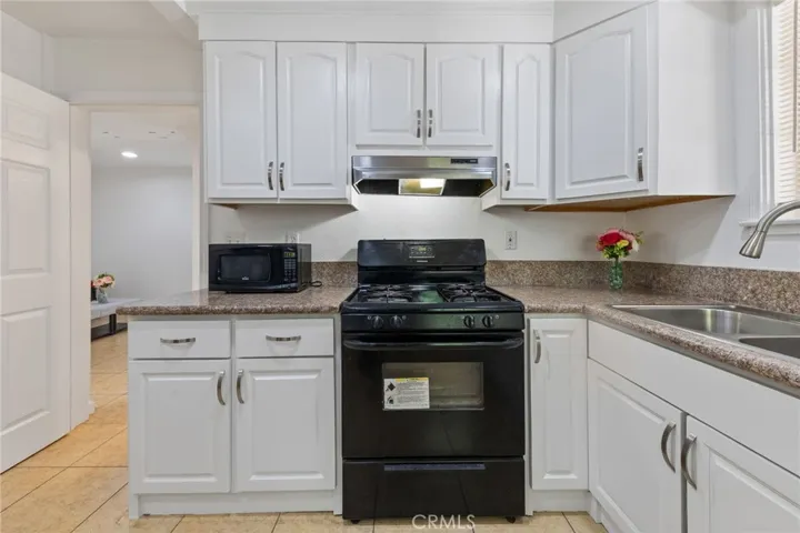 1312 W Commonwealth Avenue, Fullerton, California 92833