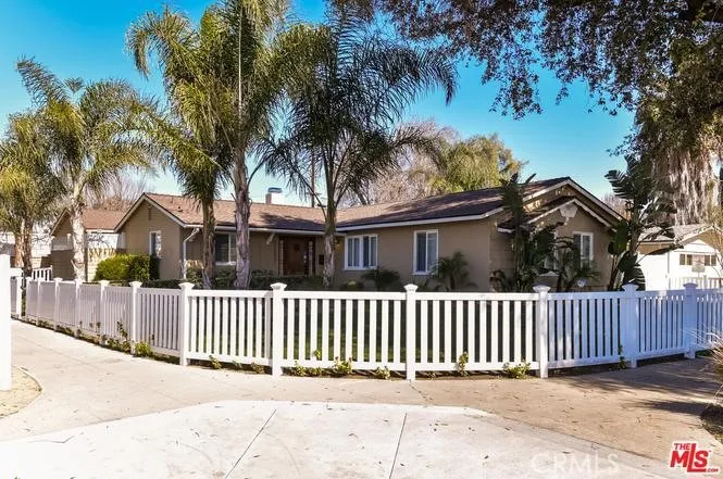 22327 Gifford Street, Canoga Park, California 91303