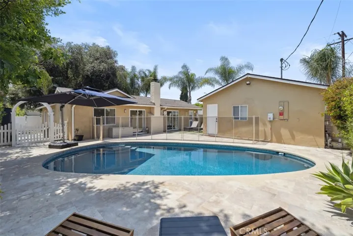 22327 Gifford Street, Canoga Park, California 91303