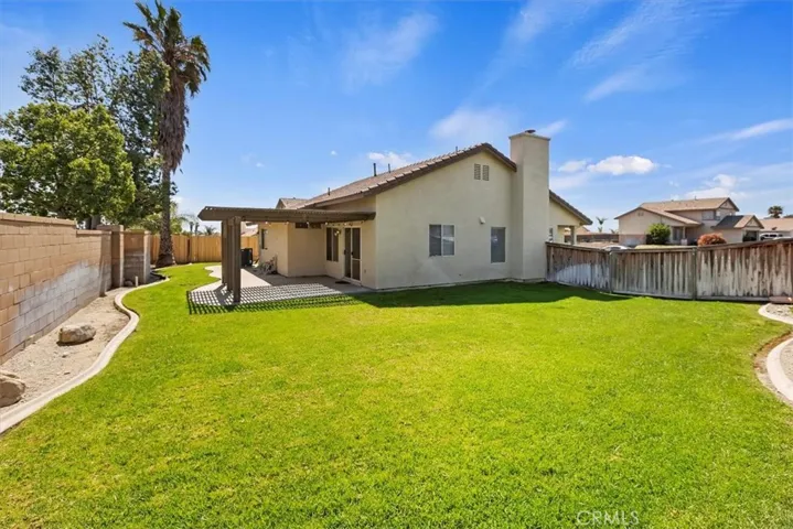 2742 W Sunnyview Drive, Rialto, California 92377