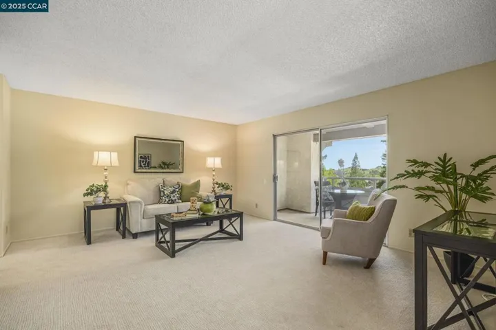 1129 Avenida Sevilla 6c, Walnut Creek, California 94595