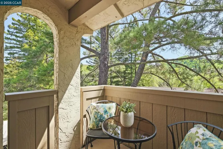 1129 Avenida Sevilla 6c, Walnut Creek, California 94595