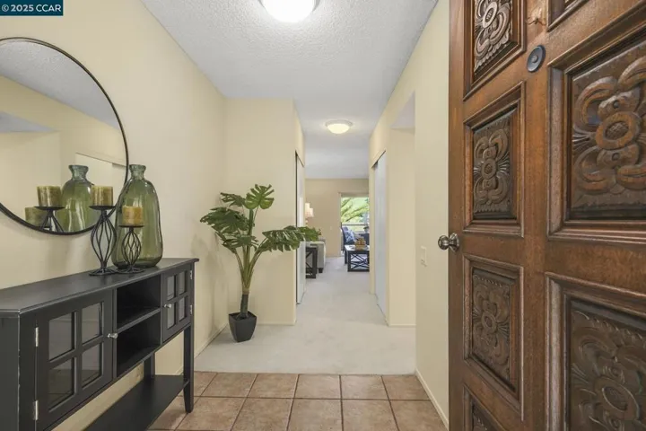 1129 Avenida Sevilla 6c, Walnut Creek, California 94595