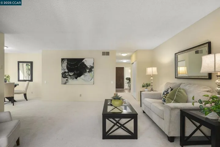 1129 Avenida Sevilla 6c, Walnut Creek, California 94595