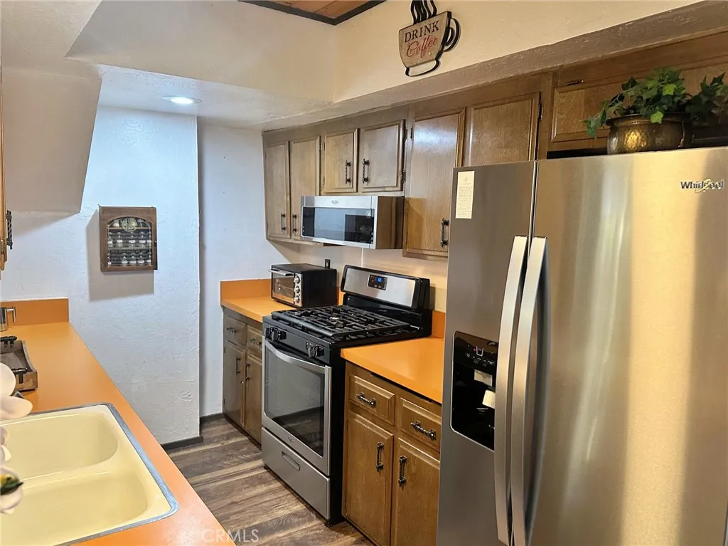 41935 Switzerland Drive 53, Big Bear Lake, California 92315 home-pic-33