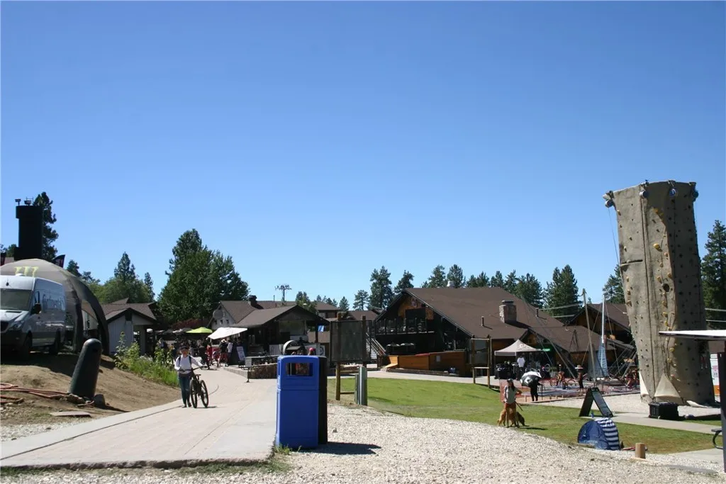 41935 Switzerland Drive 53, Big Bear Lake, California 92315 home-pic-75