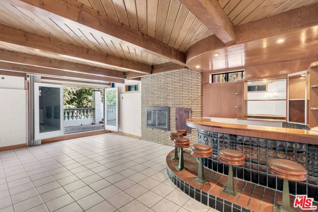 3200 Oakley Drive, Los Angeles, California 90068 home-pic-25