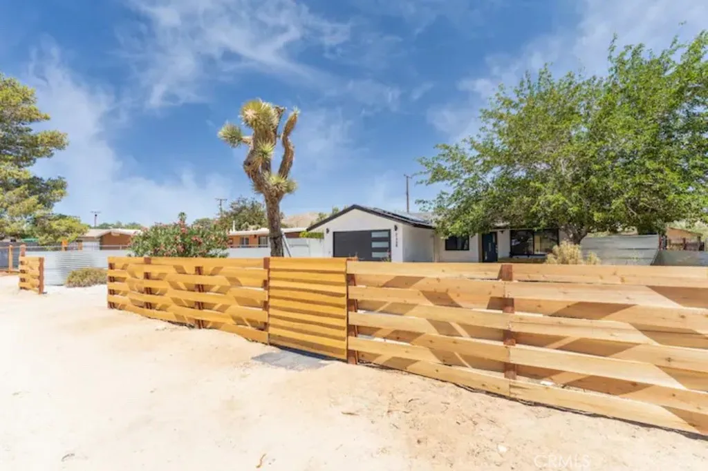 61938 Oleander Drive, Joshua Tree, California 92252 home-pic-23