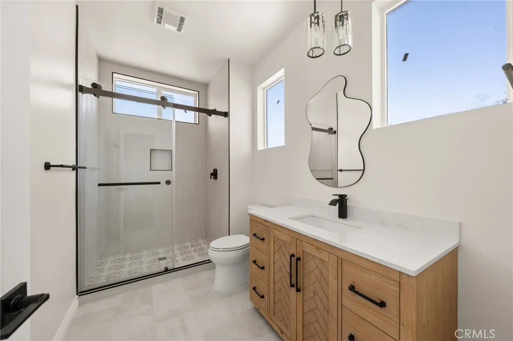 5979 Copperfield Avenue, Riverside, California 92506 home-pic-22