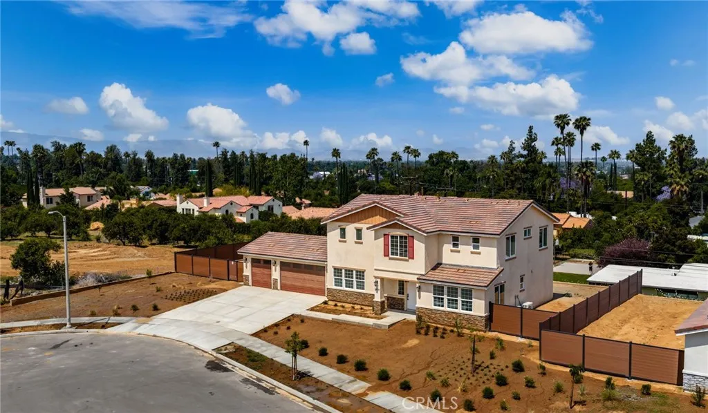 5979 Copperfield Avenue, Riverside, California 92506 home-pic-38