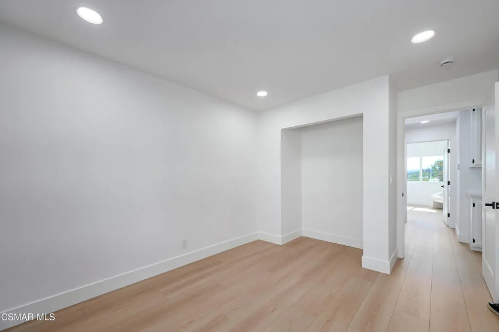 574 Nicole Drive, Newbury Park, California 91320 home-pic-39