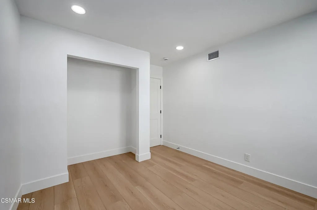 574 Nicole Drive, Newbury Park, California 91320 home-pic-41