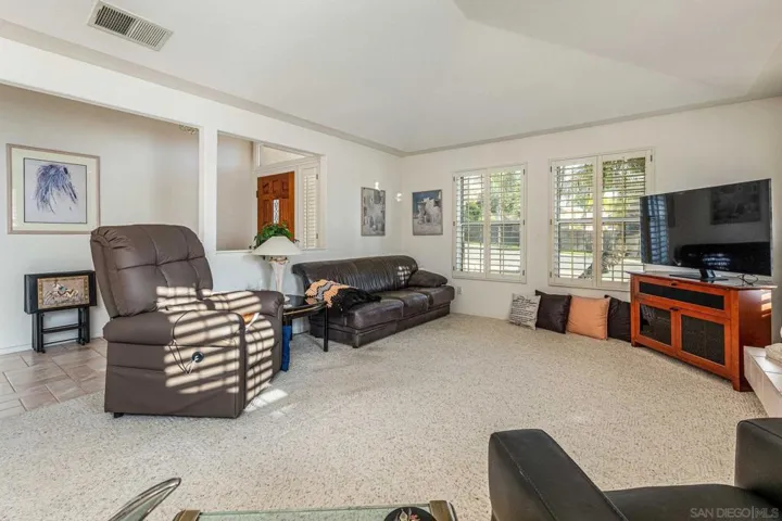 13250 Villa Monte, Lakeside, California 92040