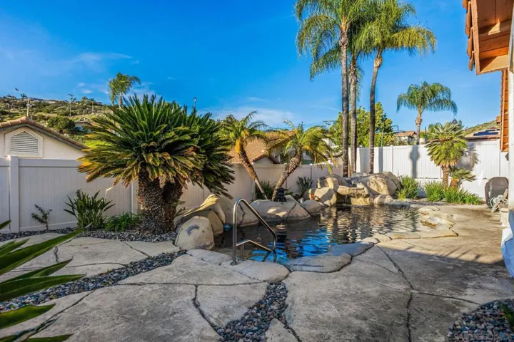 13250 Villa Monte, Lakeside, California 92040