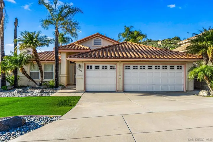 13250 Villa Monte, Lakeside, California 92040