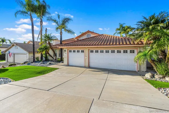 13250 Villa Monte, Lakeside, California 92040