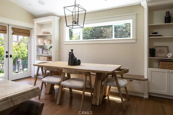 531 De Anza Drive, Corona Del Mar, California 92625
