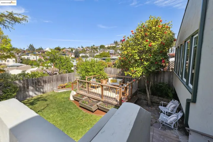 5725 Alta Punta Ave, El Cerrito, California 94530