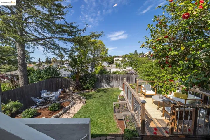 5725 Alta Punta Ave, El Cerrito, California 94530