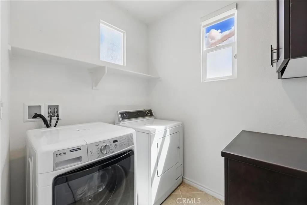 428 W Duarte Road C, Monrovia, California 91016 home-pic-11