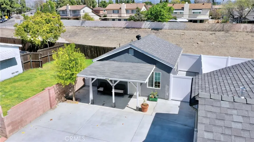 9840 Natick Avenue, North Hills, California 91343