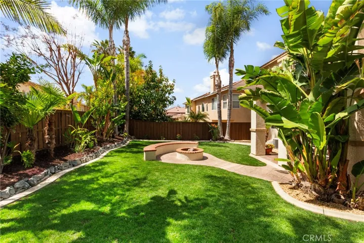 29381 Oakmont Court, Murrieta, California 92563
