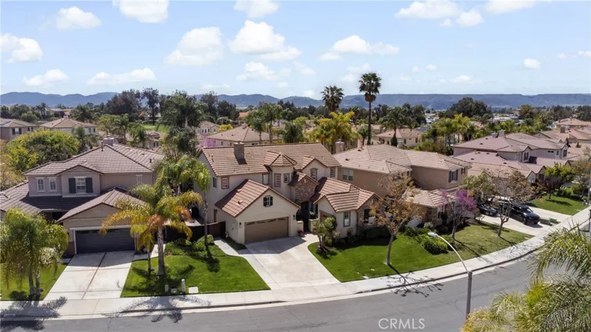 29381 Oakmont Court, Murrieta, California 92563