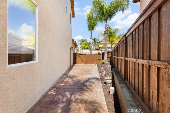 29381 Oakmont Court, Murrieta, California 92563