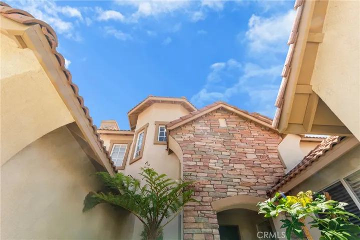 29381 Oakmont Court, Murrieta, California 92563