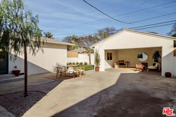 3840 S Norton Avenue, Los Angeles, California 90008