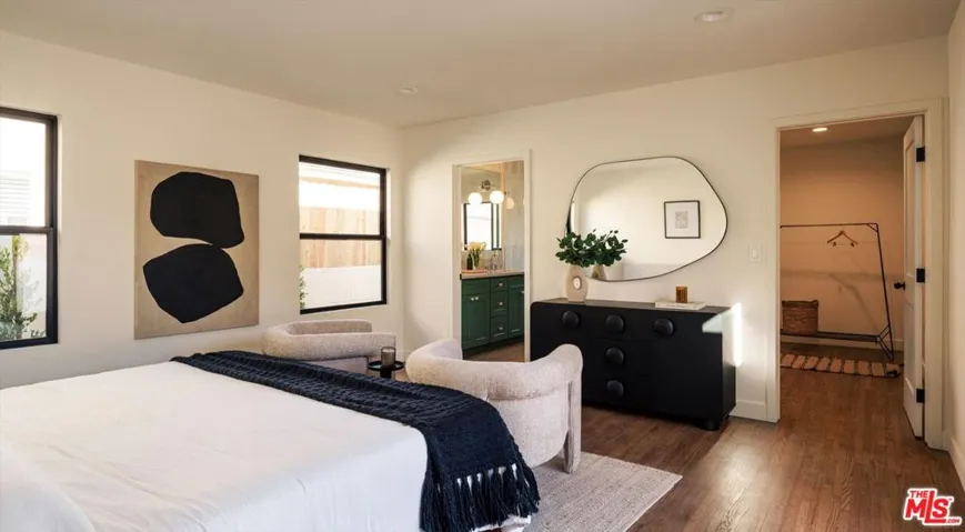 3840 S Norton Avenue, Los Angeles, California 90008
