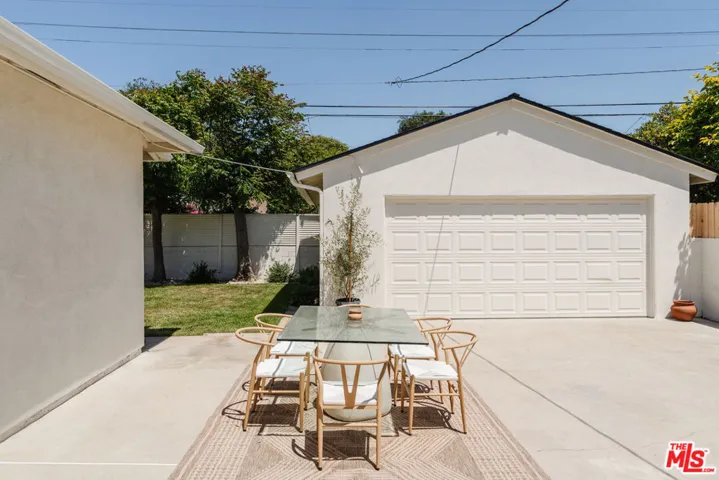 3840 S Norton Avenue, Los Angeles, California 90008